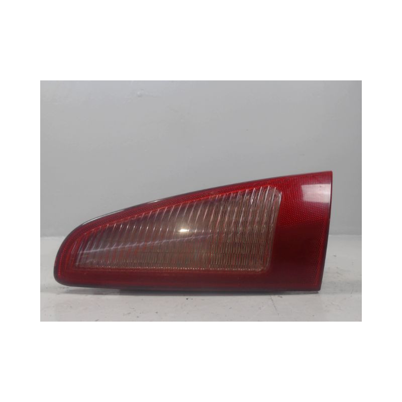 FEU ARRIERE INTERIEUR DROIT ALFA ROMEO 147 2004-
