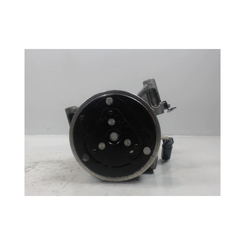 COMPRESSEUR AIR CONDITIONNE PEUGEOT 108