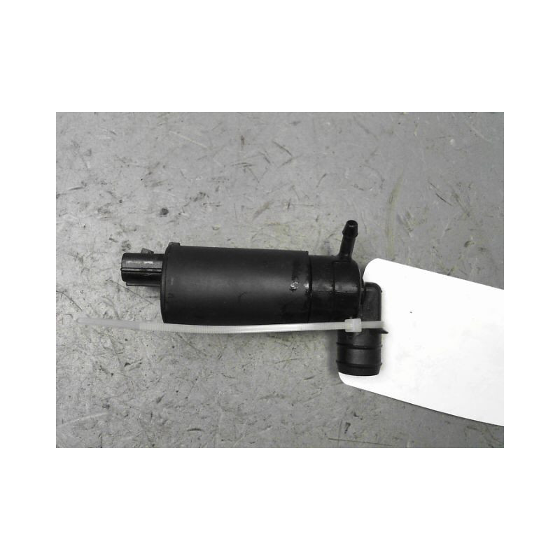 POMPE LAVE-GLACE AVANT TOYOTA AVENSIS