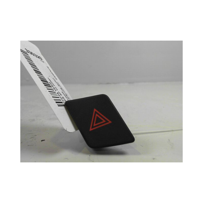 BOUTON DE WARNING TOYOTA YARIS 2005-
