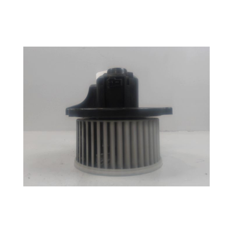 MOTEUR VENTILATEUR CHAUFFAGE KIA CARNIVAL
