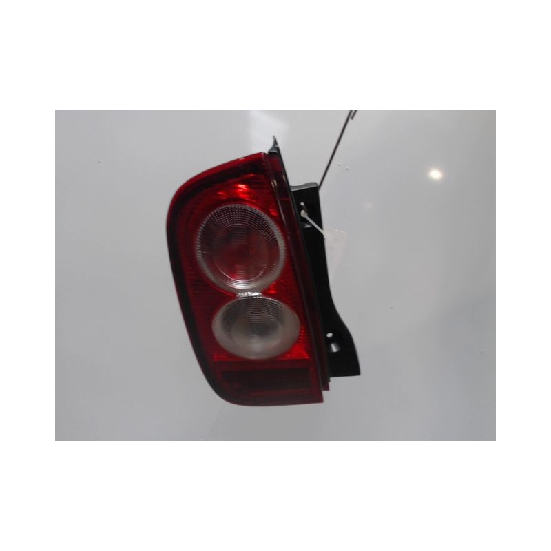 FEU ARRIERE GAUCHE  NISSAN MICRA 2009-