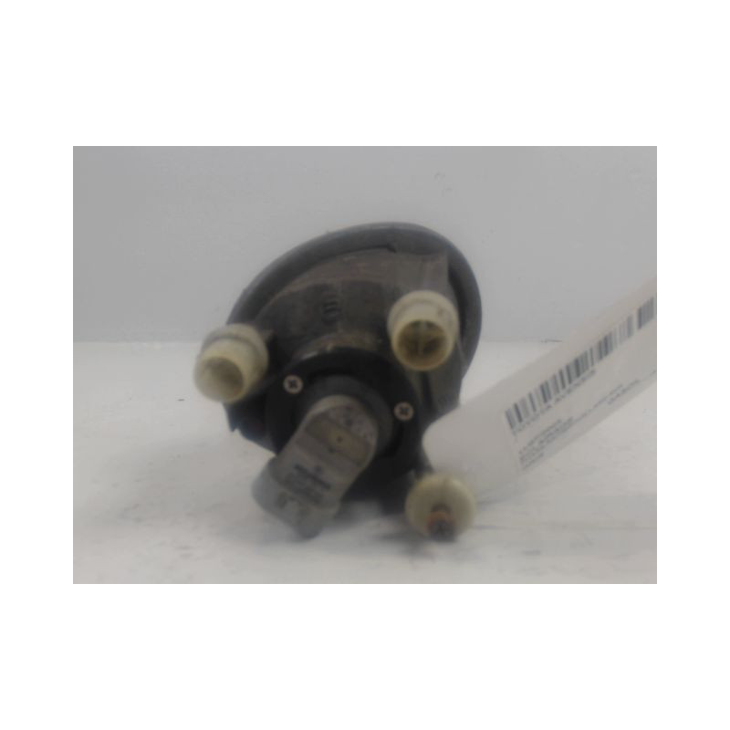 PHARE ANTIBROUILLARD AVANT GAUCHE TOYOTA AVENSIS VERSO 01-03