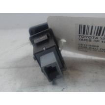 BOUTON DE WARNING TOYOTA YARIS 2005-