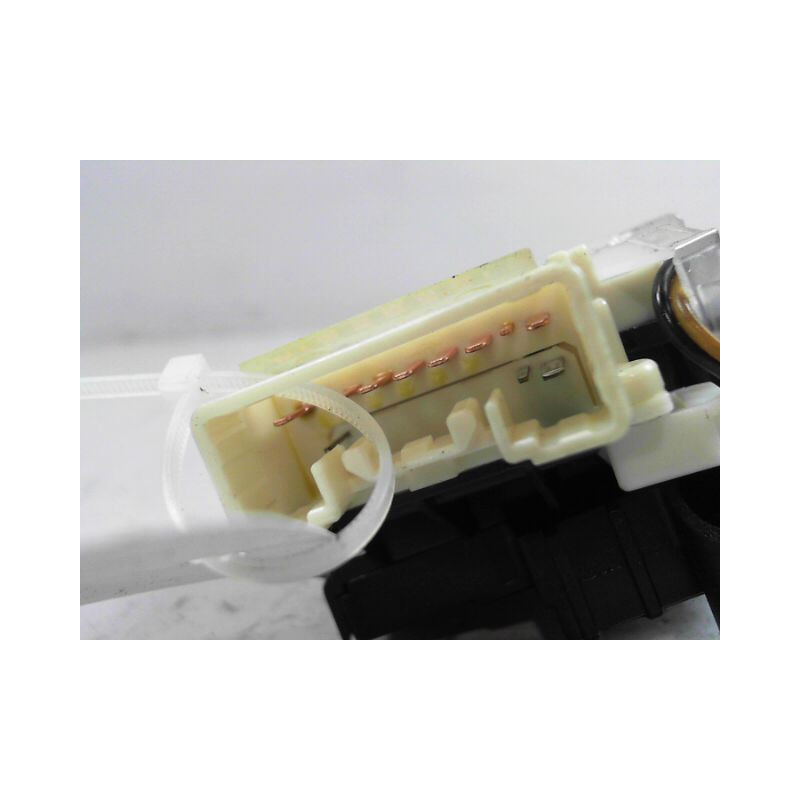COMMANDE CLIGNOTANT TOYOTA YARIS 2003-