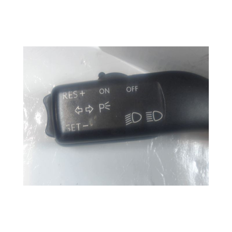 COMMANDE CLIGNOTANT VOLKSWAGEN TOURAN
