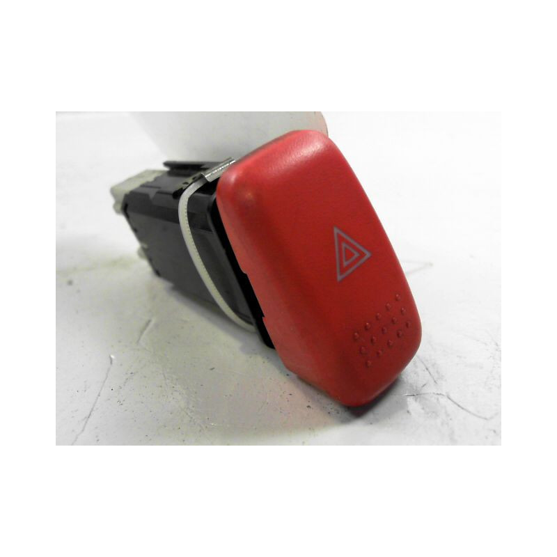 BOUTON DE WARNING HONDA HR-V JOY MACHINE -2001