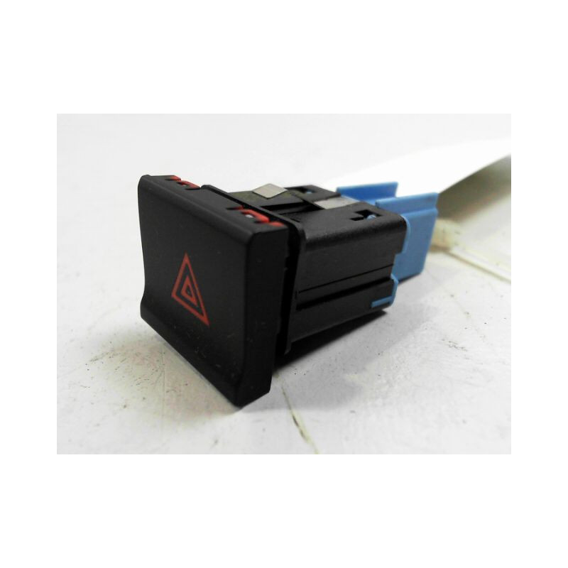 BOUTON DE WARNING VOLKSWAGEN POLO 2009-