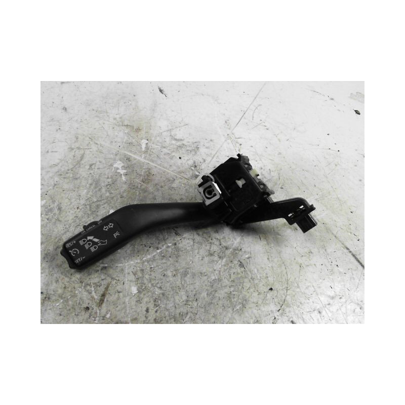 COMMANDE CLIGNOTANT VOLKSWAGEN TOURAN 07-