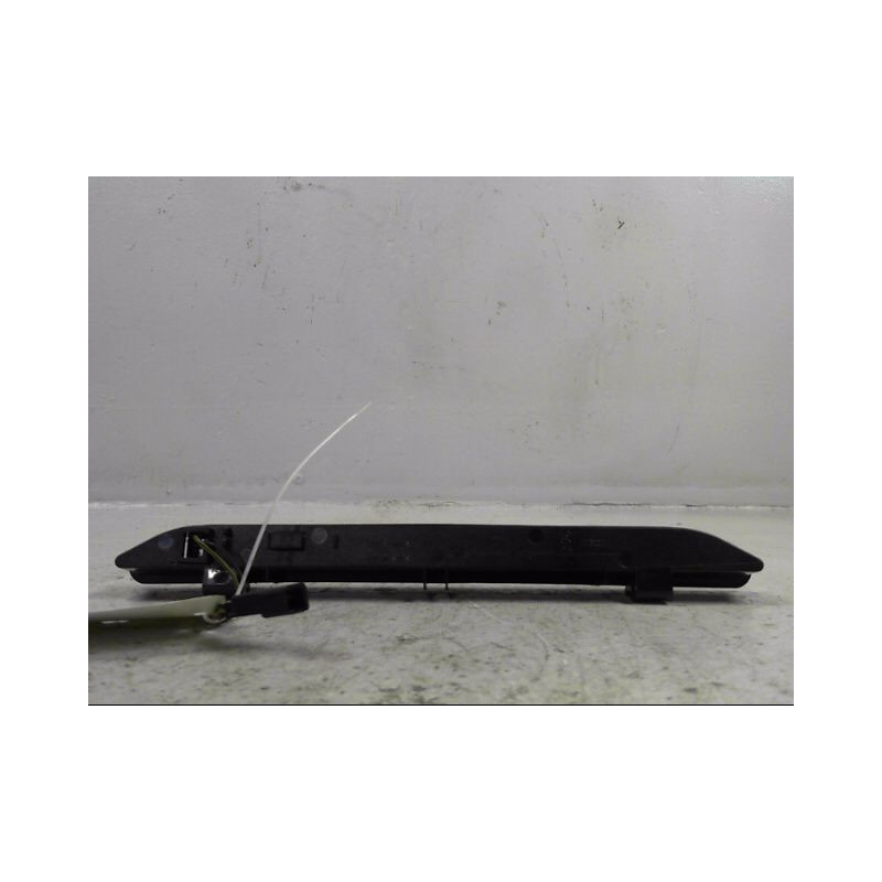 FEUX STOP SUPPLEMENTAIRE OPEL ZAFIRA