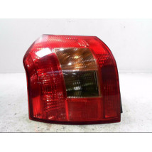 FEU ARRIERE GAUCHE  TOYOTA COROLLA 2002-