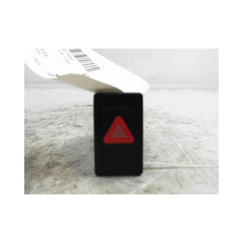 BOUTON DE WARNING VOLKSWAGEN PASSAT 96-2000