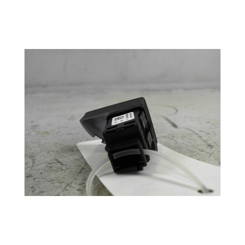 BOUTON DE WARNING CITROEN C5 2008-