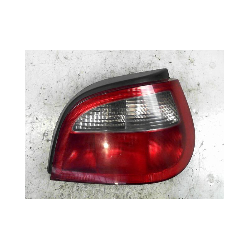 FEU ARRIERE DROIT RENAULT MEGANE I PH2 99-02