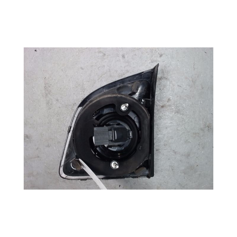 FEU ARRIERE INTERIEUR GAUCHE VOLKSWAGEN GOLF V PLUS 2005-