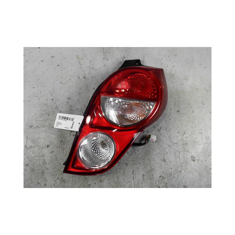 FEU ARRIERE DROIT CHEVROLET SPARK