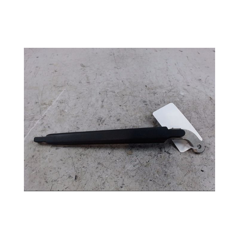 BRAS ESSUIE-GLACE ARRIERE FORD FOCUS 2008-