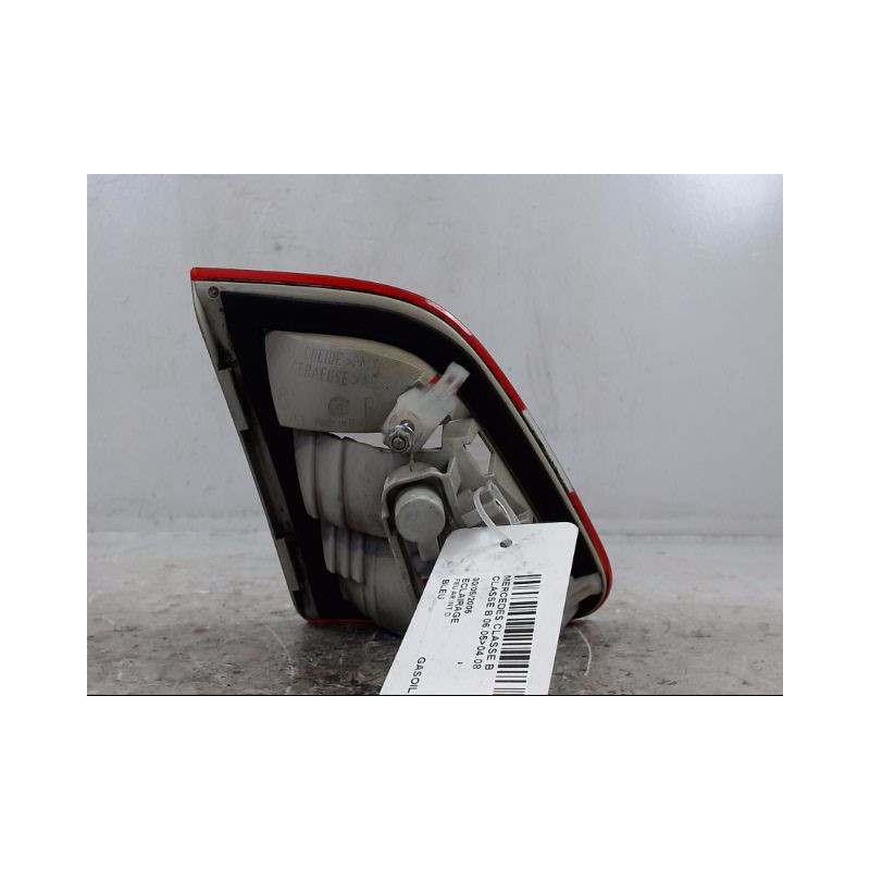 FEU ARRIERE INTERIEUR DROIT MERCEDES CLASSE B 05-08