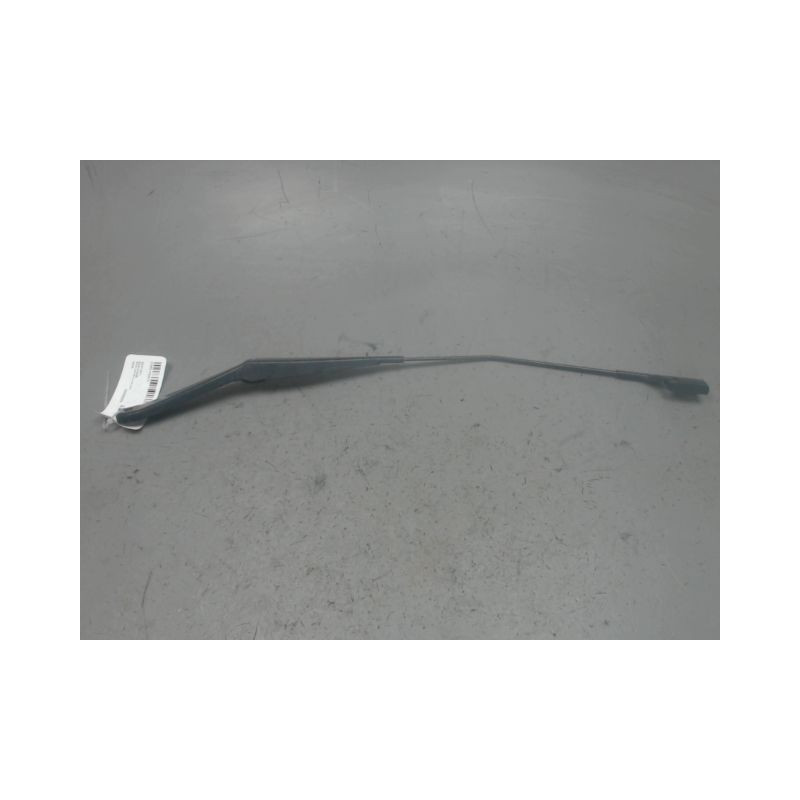 BRAS ESSUIE-GLACE AVANT DROIT FORD FIESTA