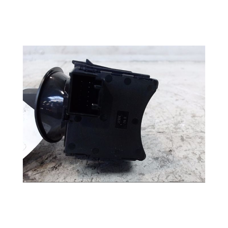 COMMANDE CLIGNOTANT OPEL CORSA 2010-