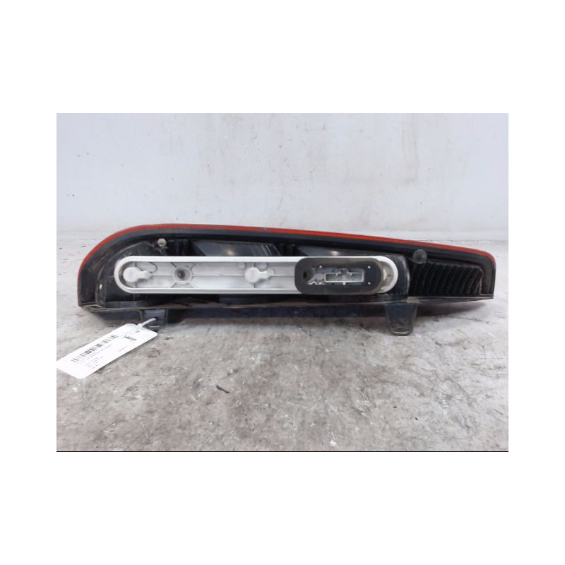 FEU ARRIERE DROIT FORD FOCUS BREAK 2005-