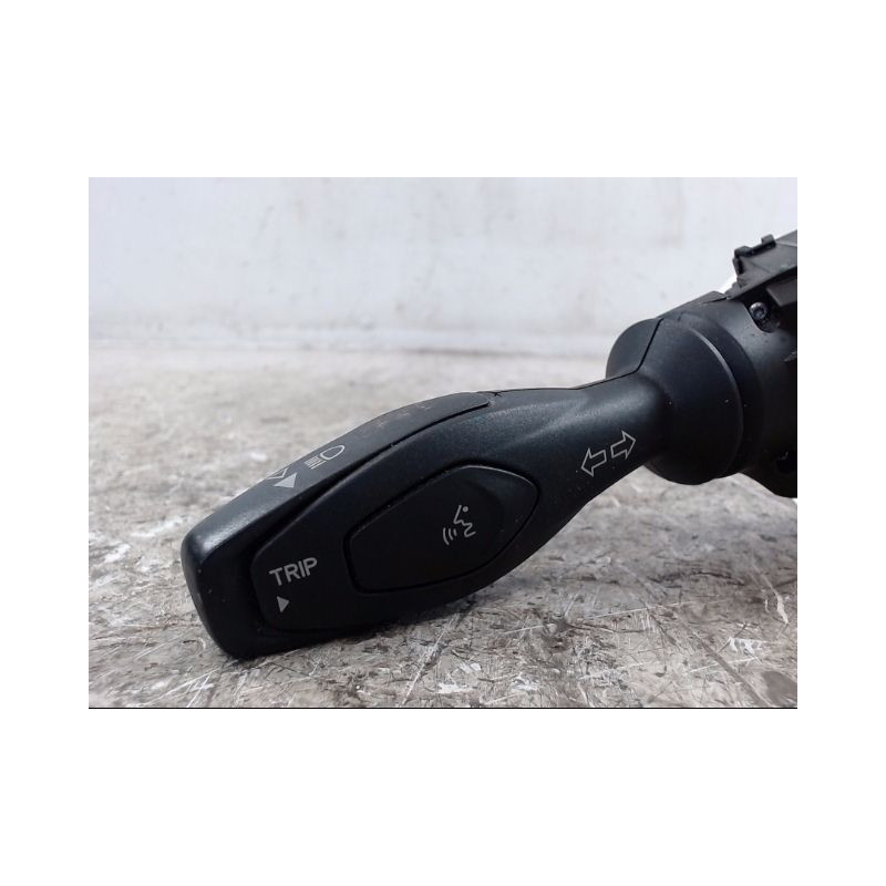 COMMANDE CLIGNOTANT FORD FIESTA 2010-