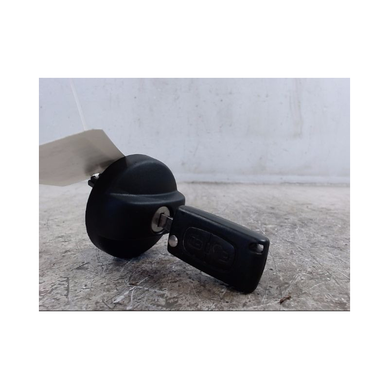 BOUCHON RESERVOIR A CARBURANT PEUGEOT 207 2007-