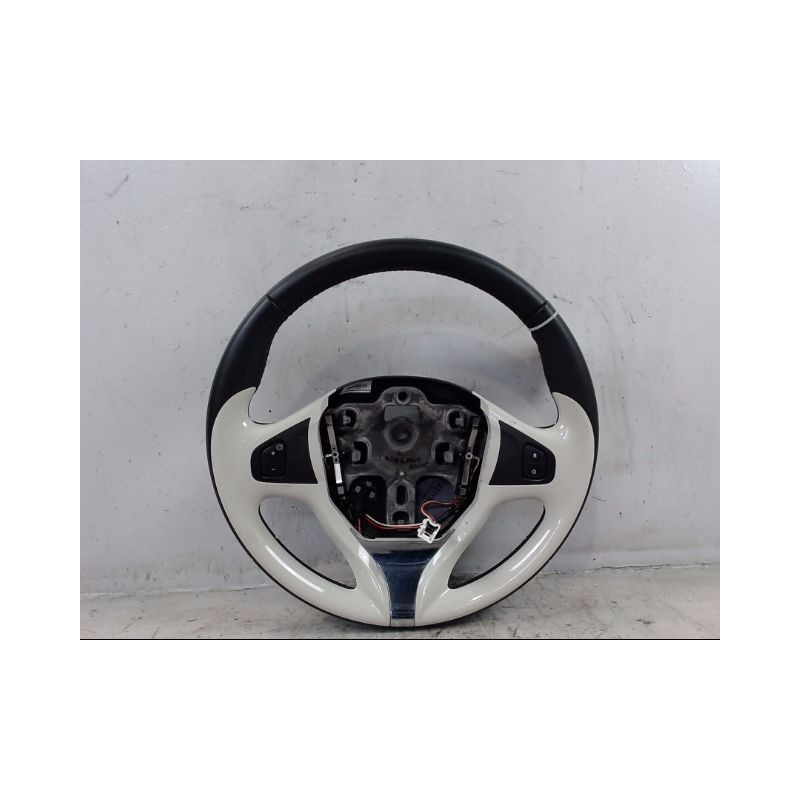 VOLANT DE DIRECTION RENAULT CLIO IV