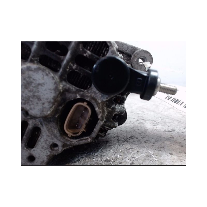 ALTERNATEUR OPEL AGILA