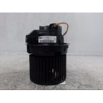 MOTEUR VENTILATEUR CHAUFFAGE RENAULT CLIO IV
