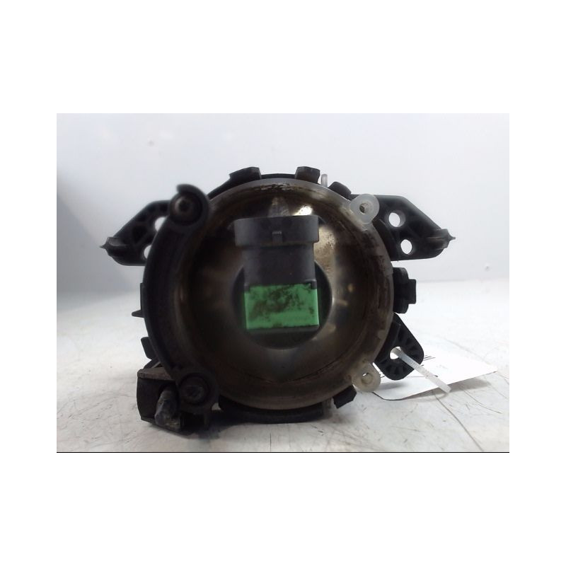 PHARE ANTIBROUILLARD AVANT GAUCHE MERCEDES CLASSE B 05-08