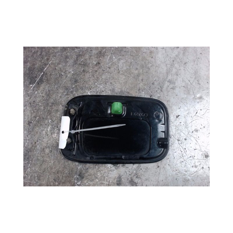 VOLET DE TRAPPE CARBURANT B.M.W. SERIE 3