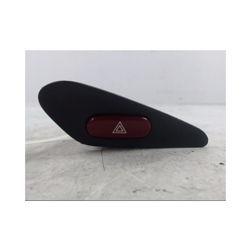 BOUTON DE WARNING PEUGEOT 406 99-04