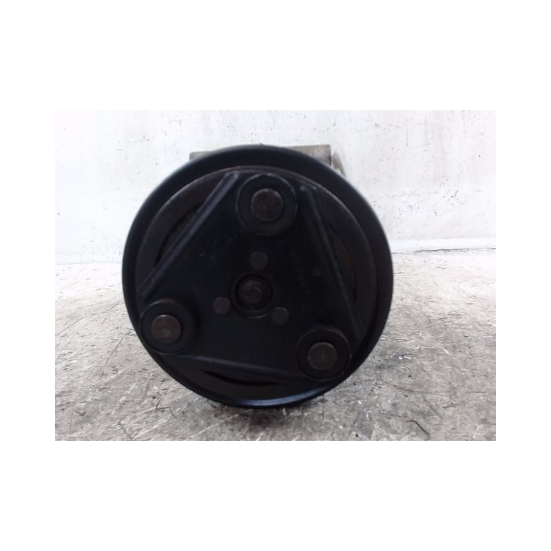 COMPRESSEUR AIR CONDITIONNE FORD FIESTA 02 -05