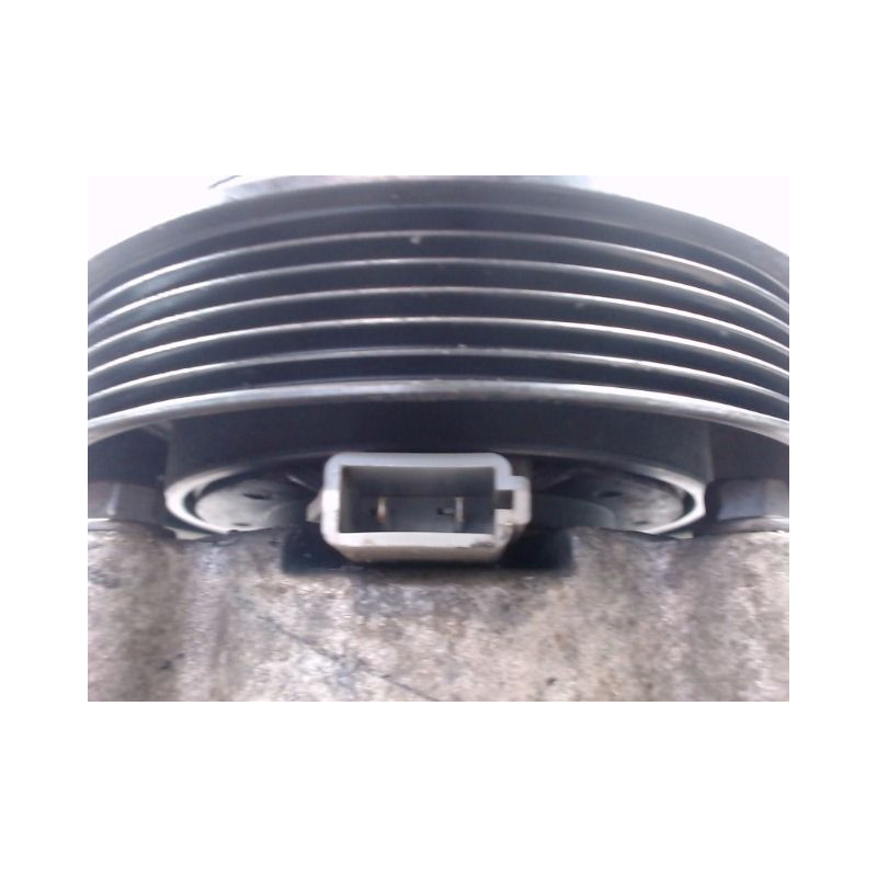 COMPRESSEUR AIR CONDITIONNE FORD FIESTA 02 -05