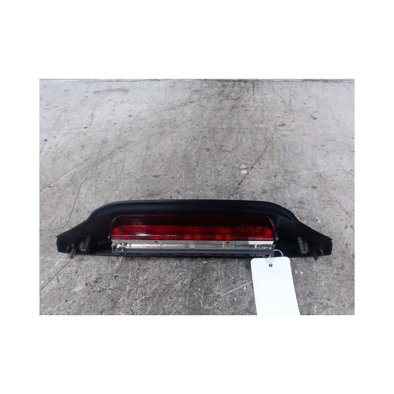 FEUX STOP SUPPLEMENTAIRE FORD KA 2008-
