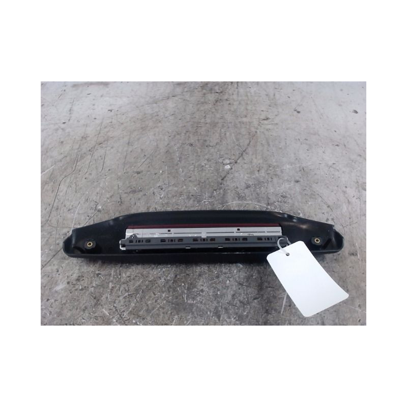 FEUX STOP SUPPLEMENTAIRE FORD KA 2008-