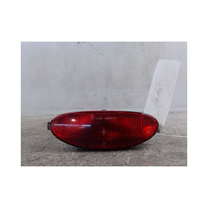 FEU BROUILLARD CENTRAL ARRIERE PEUGEOT 206 5P