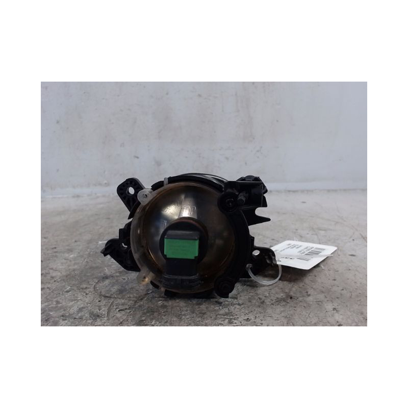PHARE ANTIBROUILLARD AVANT GAUCHE MERCEDES CLASSE C 2007-