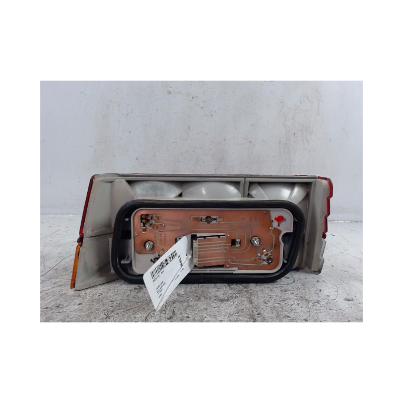 FEU ARRIERE DROIT RENAULT R25