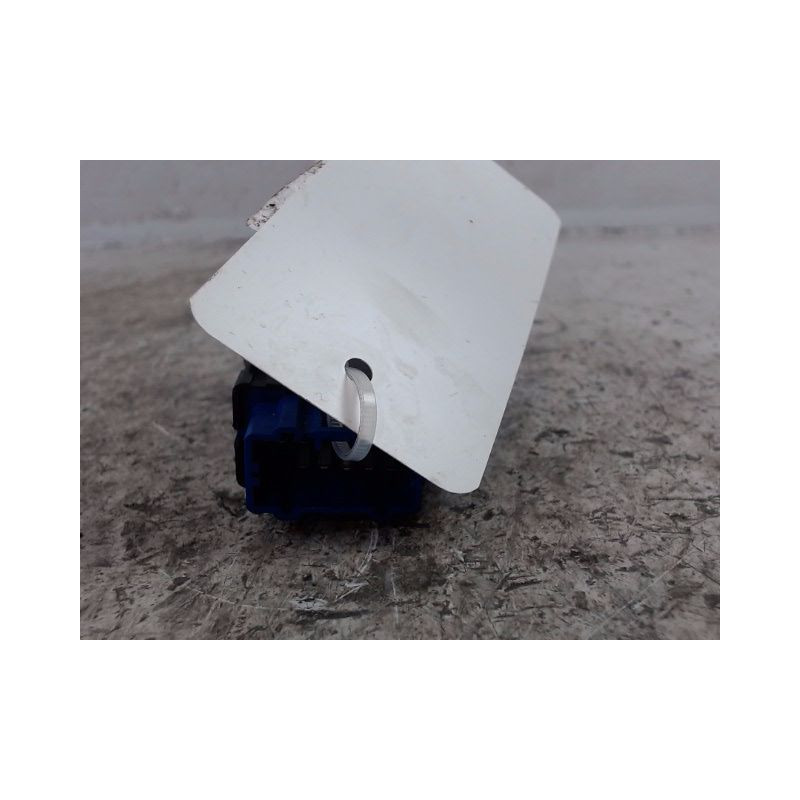 BOUTON DE WARNING HONDA CIVIC 97-2001