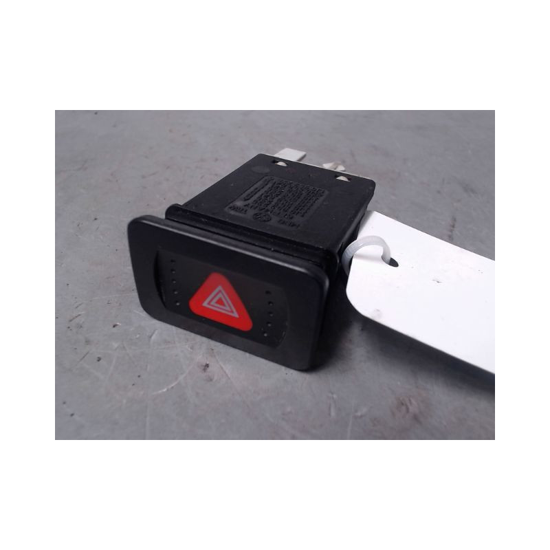 BOUTON DE WARNING VOLKSWAGEN GOLF IV 98-2004