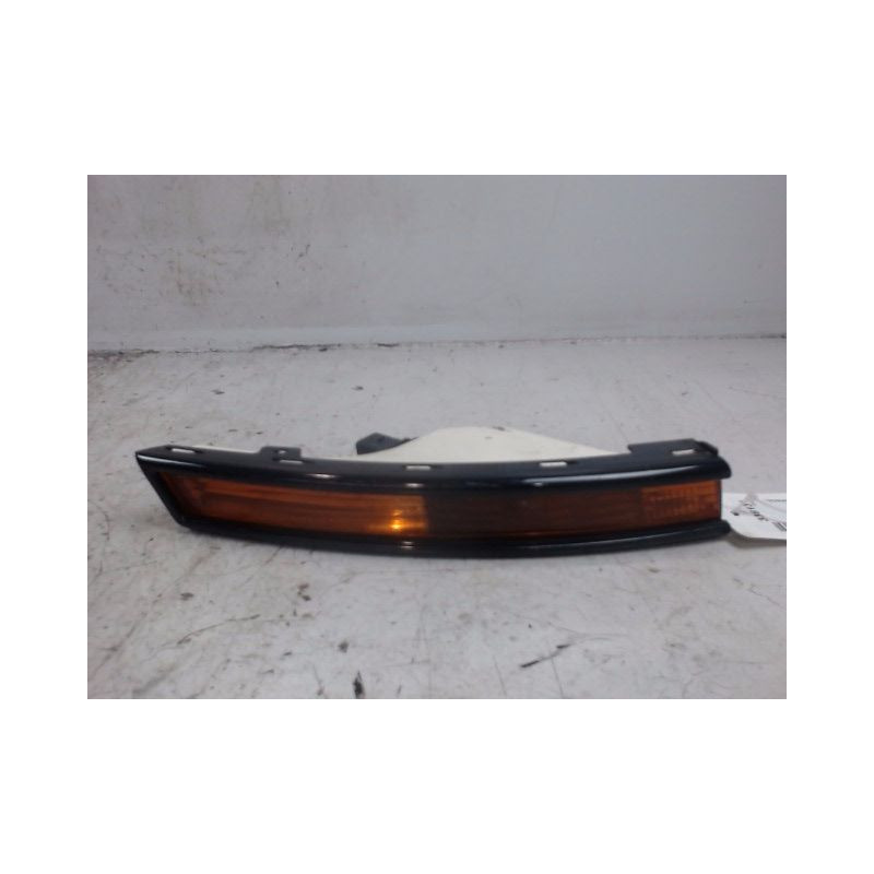 CLIGNOTANT DROIT VOLKSWAGEN PASSAT 2005-