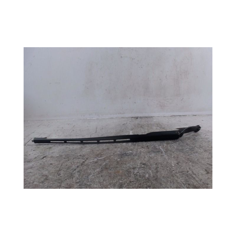 BRAS ESSUIE-GLACE AVANT DROIT PEUGEOT 307