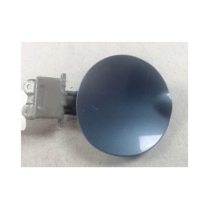 VOLET DE TRAPPE CARBURANT TOYOTA AYGO