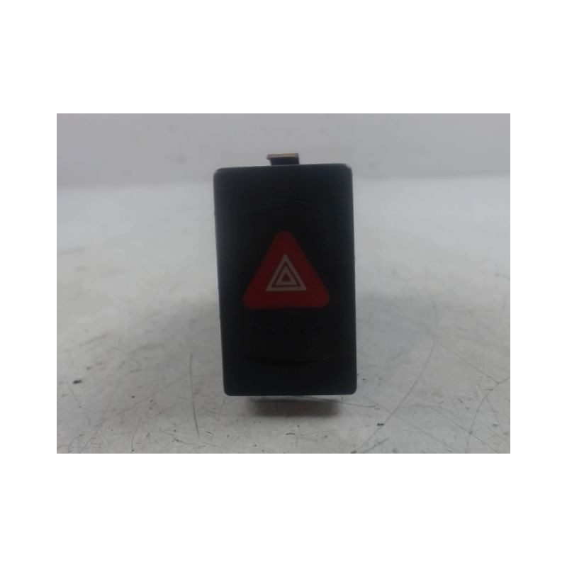 BOUTON DE WARNING VOLKSWAGEN PASSAT 96-2000