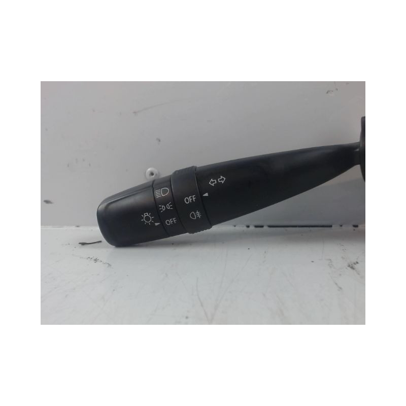 COMMANDE CLIGNOTANT SUZUKI SWIFT 3P
