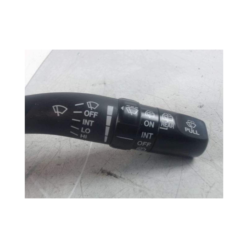 COMMANDE ESSUIE GLACE KIA CARENS