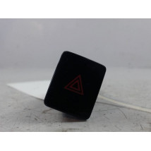 BOUTON DE WARNING NISSAN NOTE