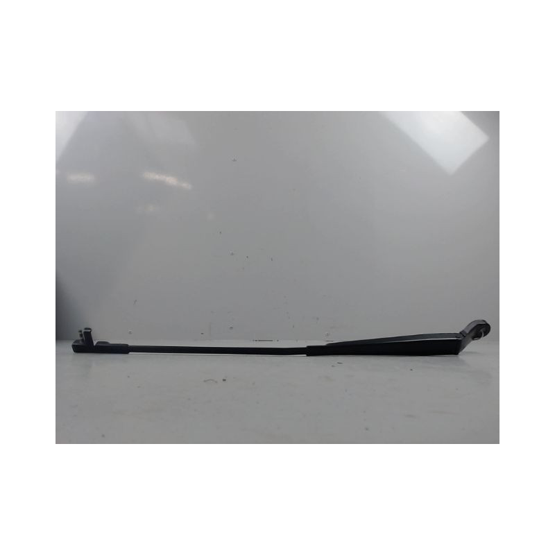 BRAS ESSUIE-GLACE AVANT DROIT PEUGEOT 407